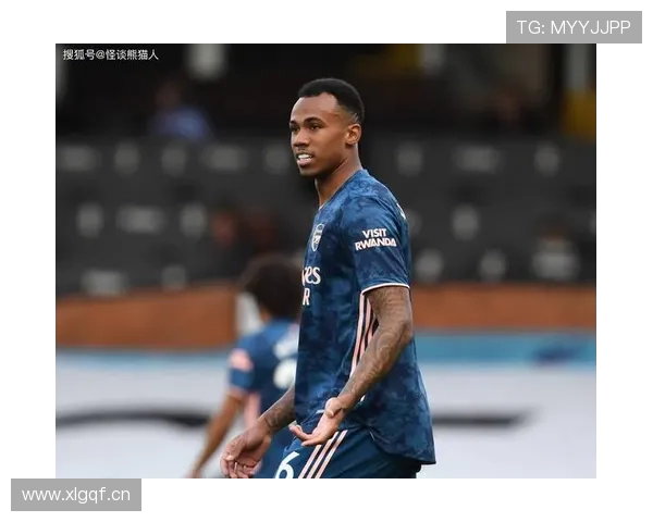 加布里埃尔破门冯劲击中横梁上海海港半场领先浙江1-0